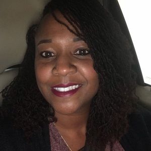 Meet your Posher, Carmella